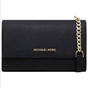 Micheal Kors phone wallet/clutch crossbody
